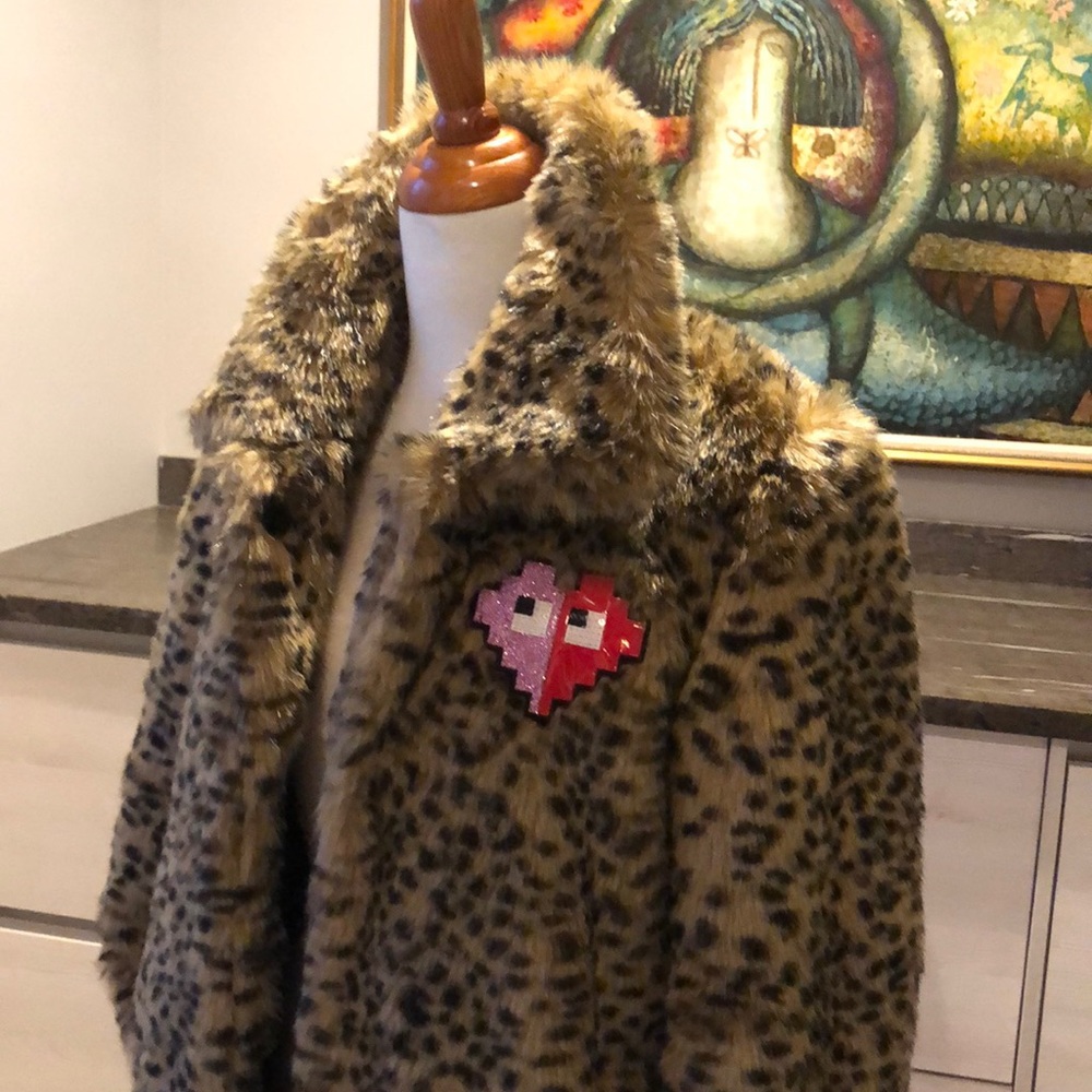 Faux leopard fur coat